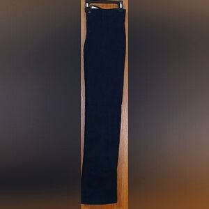 20-012 Hollister Boot Cut Jeans size 7 (28 waist)